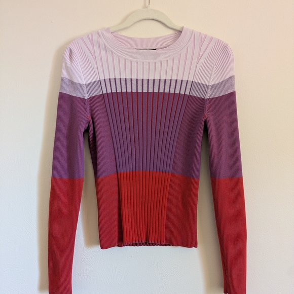 Banana Republic Raspberry Red Colorblock Ribbed Women's Sweater - Picture 2 of 4